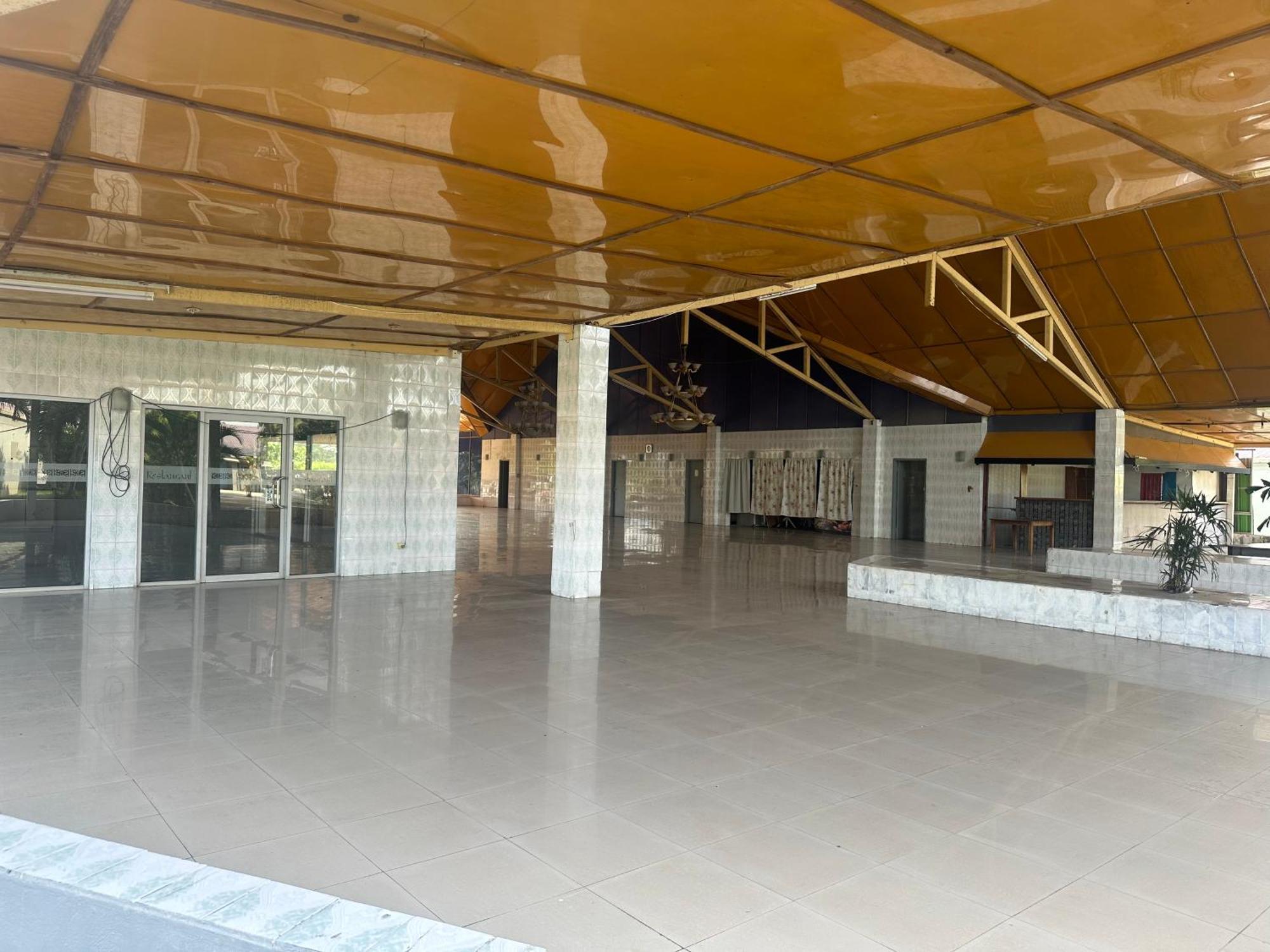 Funworld Plaza Hotel Nadi Bagian luar foto