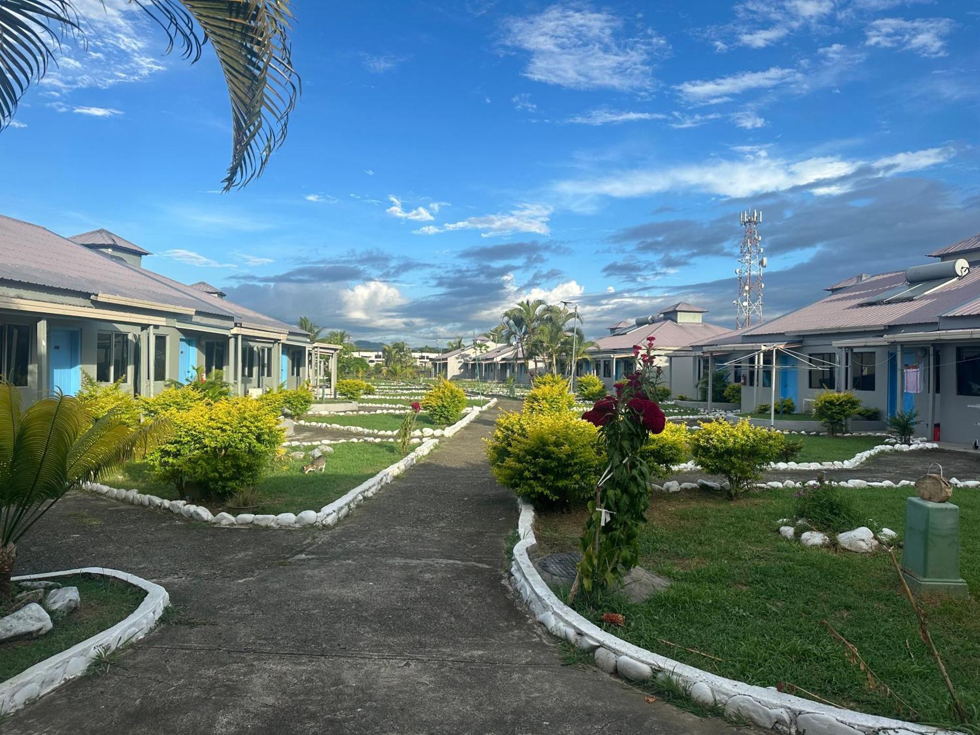 Funworld Plaza Hotel Nadi Bagian luar foto